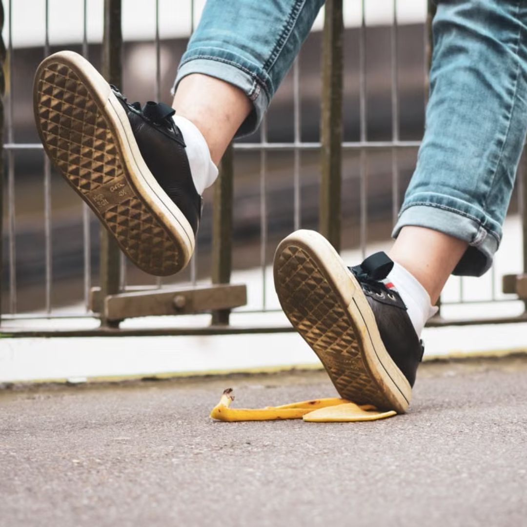 who is liable for a slip and fall on a public sidewalk